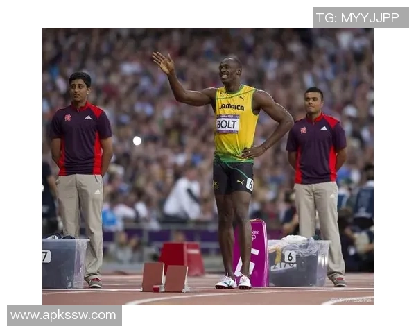 博尔特退役后转战足球赛场展现速度与激情的新篇章